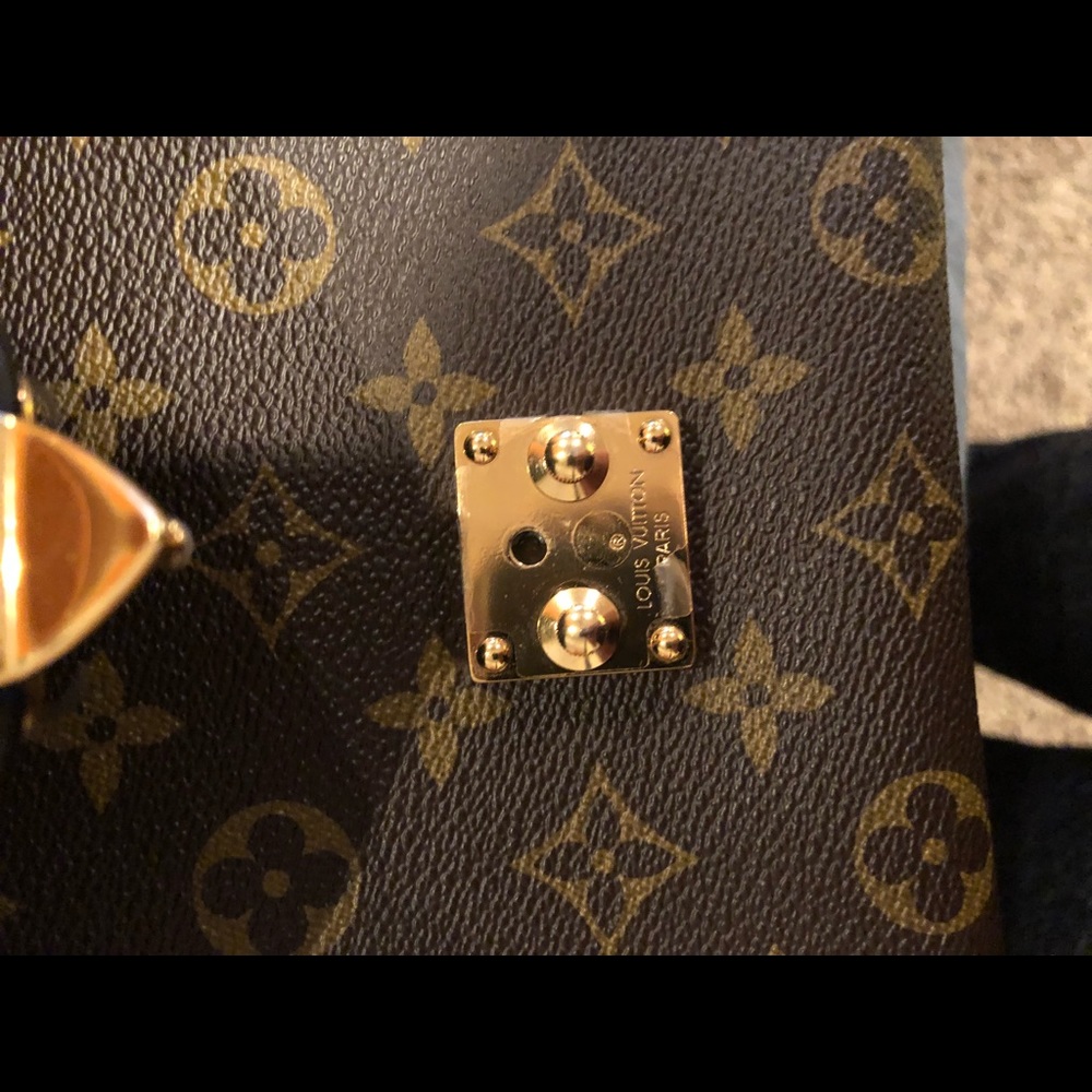 ✨ Stunning Pochette Metis Reversible Color ✨ - Picture 8 of 9